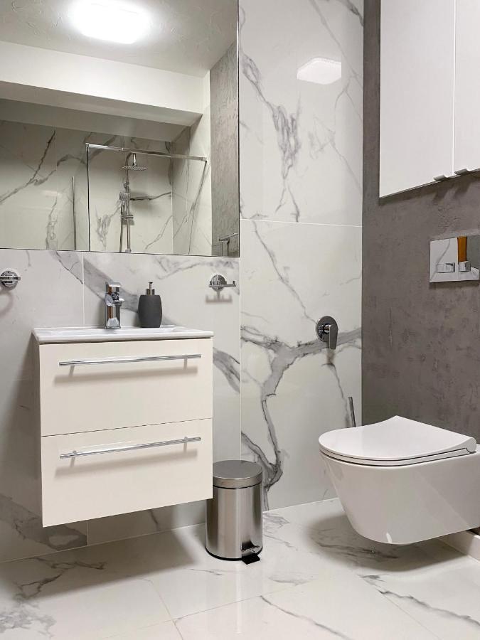 Cool'S Apartment Wroclaw Bagian luar foto